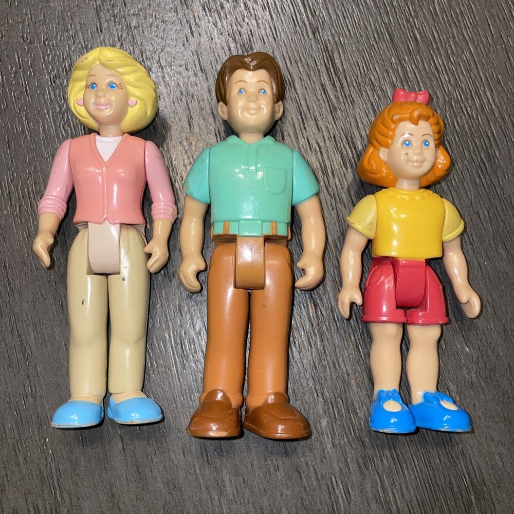 Little Tikes Dollhouse Figures-Grand Mansion Family-Mom, Dad, Red Girl-Vintage